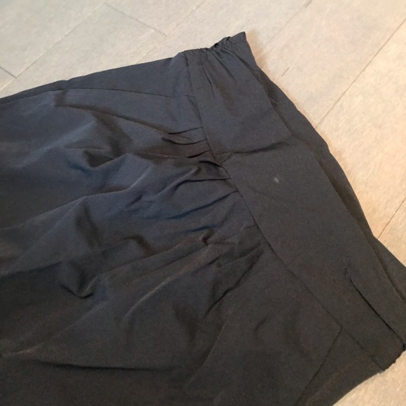 Banana Republic Black Ruched Mini Skirt - Picture 3 of 4